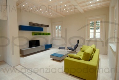 Villa in Affitto a Forte dei Marmi