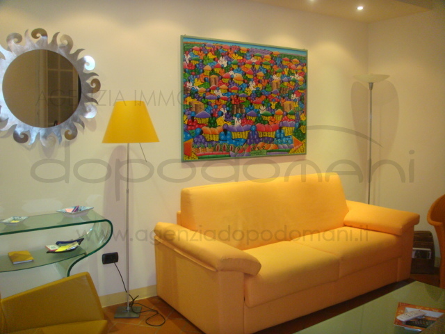 Bifamiliare in Affitto a Forte dei Marmi