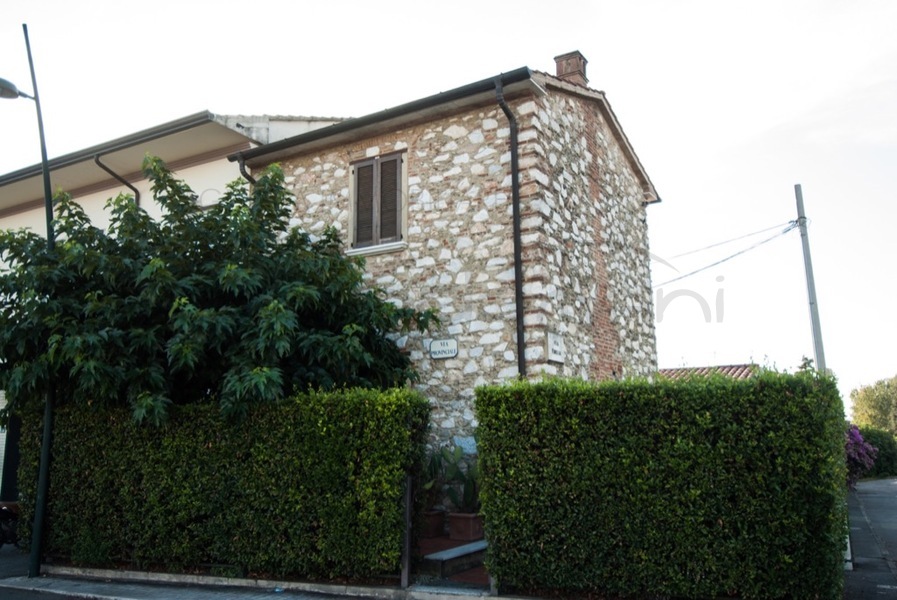 Terratetto in Vendita a Forte dei Marmi